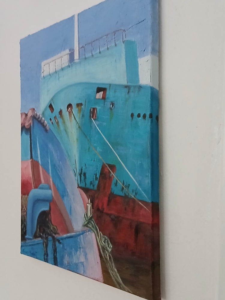 Ships, ropes and chains