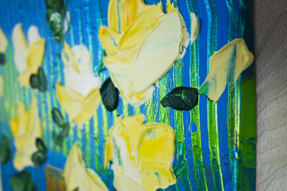 3D Yellow Flowers in Gold and Brown Vase 128