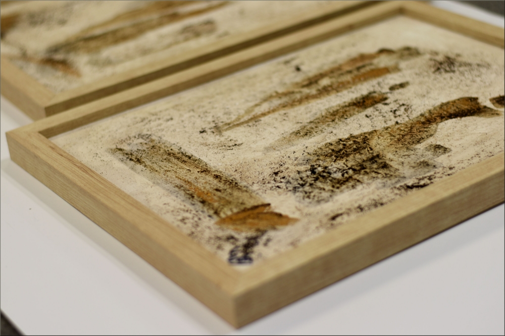 Andere Welten – Neutral Gold Abstract Triptych