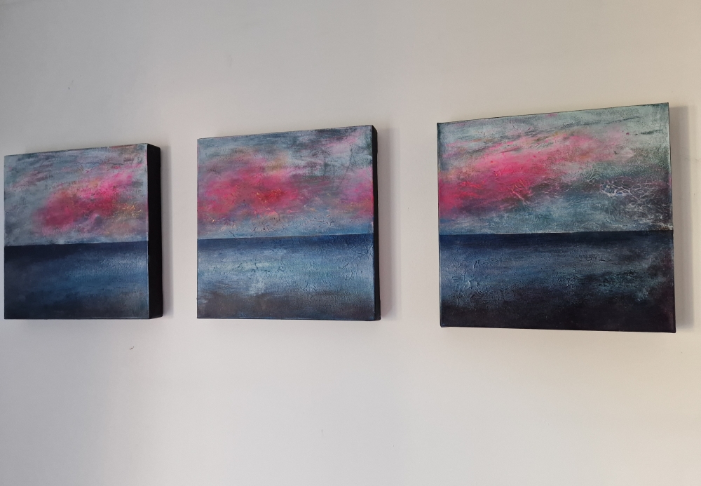 Crimson silence Triptych