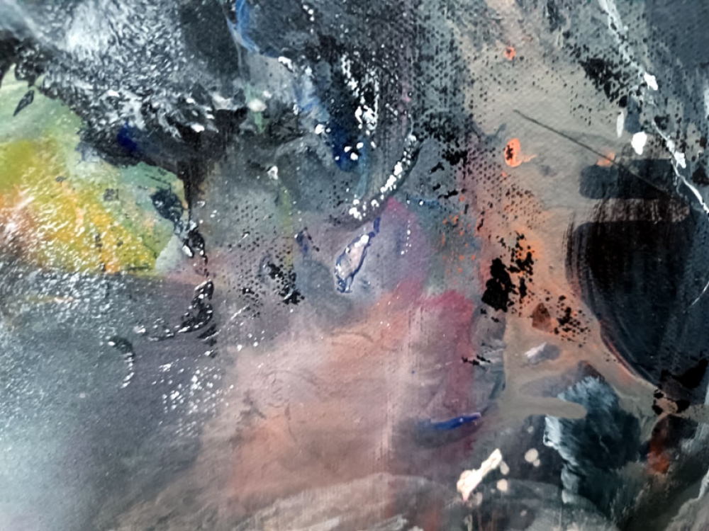 The Enigma of the Glowing Dark