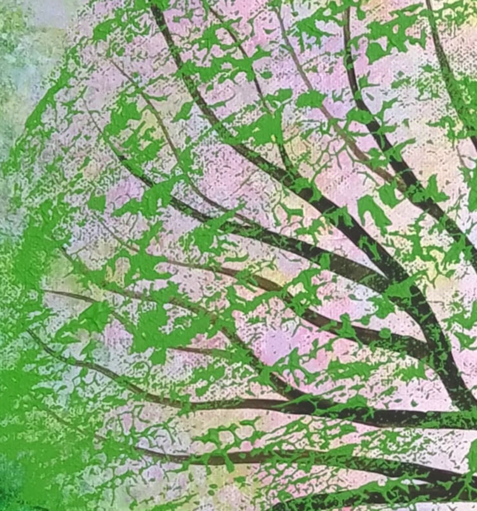 Tree Calling to the Sun