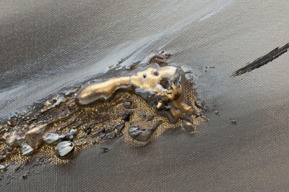 Textured Gold Abstract Painting – Golden Drift