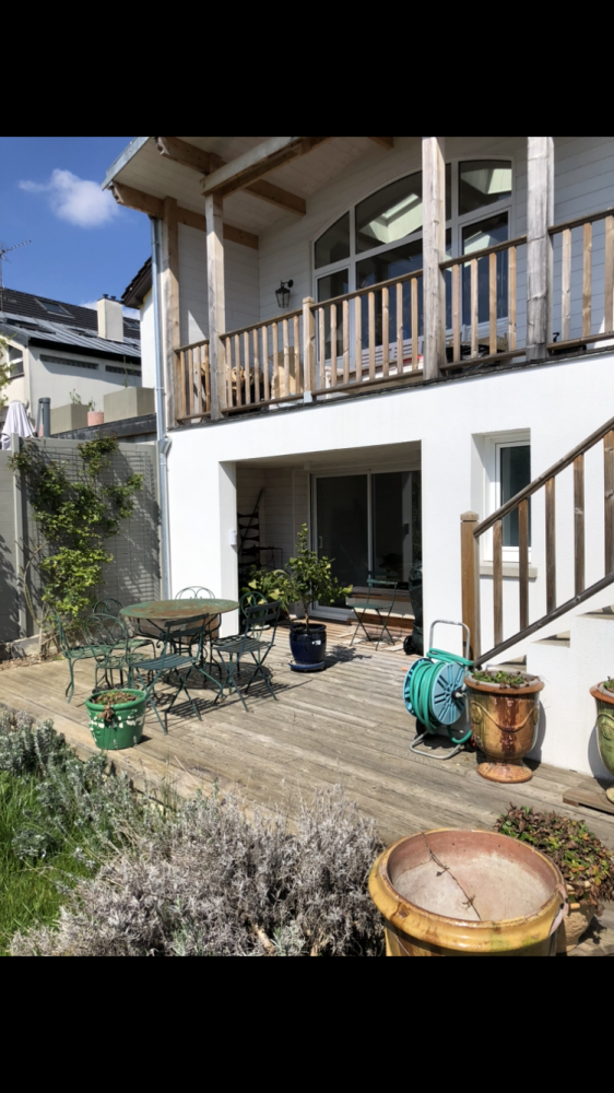 Appartement 60m2 ensoleillé  sur terrasse et jardin 