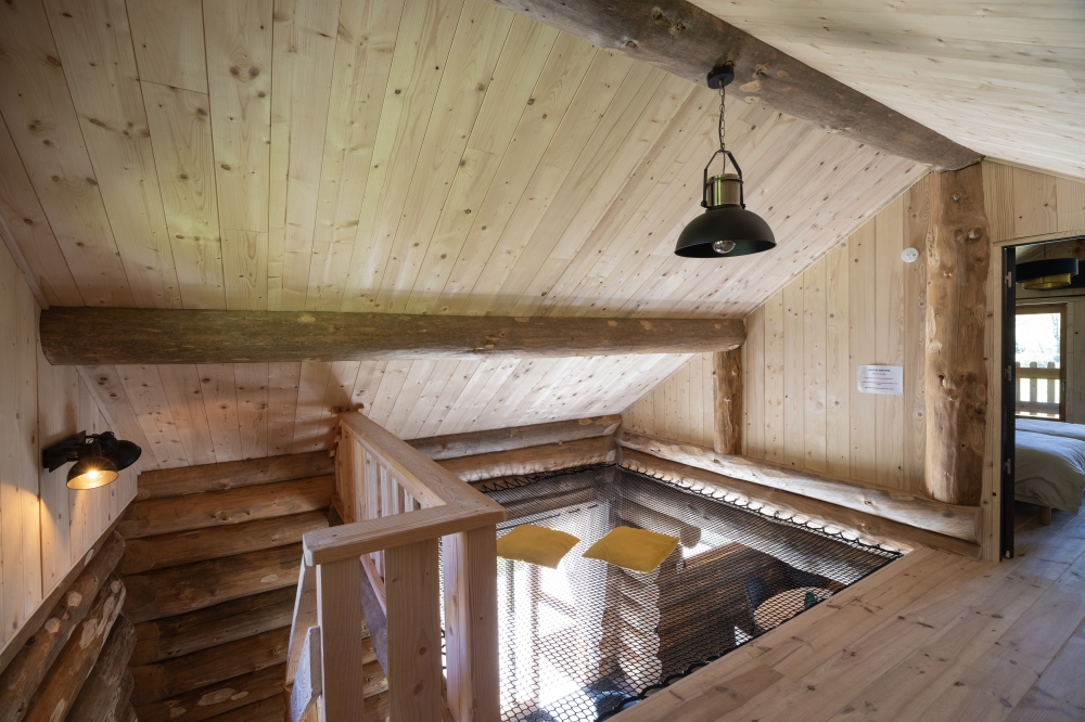 Magnifique chalet en rondins au calme à la campagne prestations de qualité