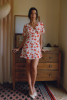 Robe courte Laura - Imprimé Fleurs rouges