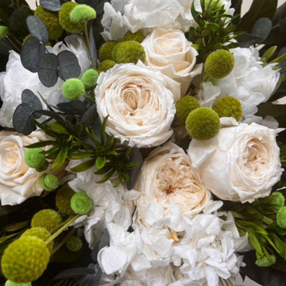BOUQUET ÉTERNEL AVENUE MONTAIGNE