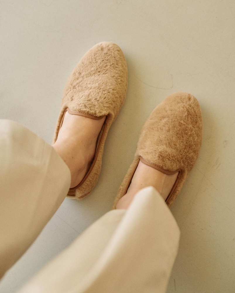 Chausson femme Bruson, fourrure vegan cannelle