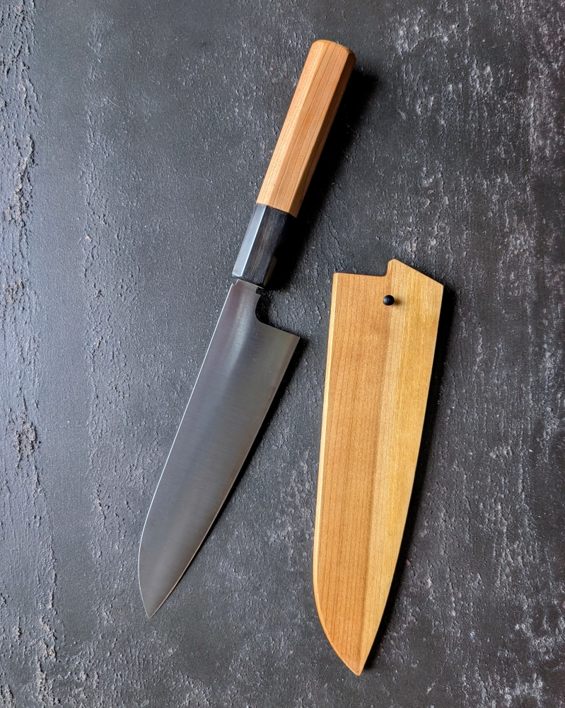 Suisin Inox Honyaki Santoku with saya