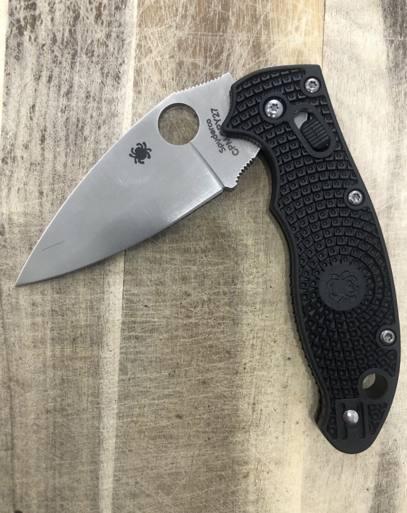 Outdoor Folding Knife Spyderco Ball Bearing Lock Black Handle