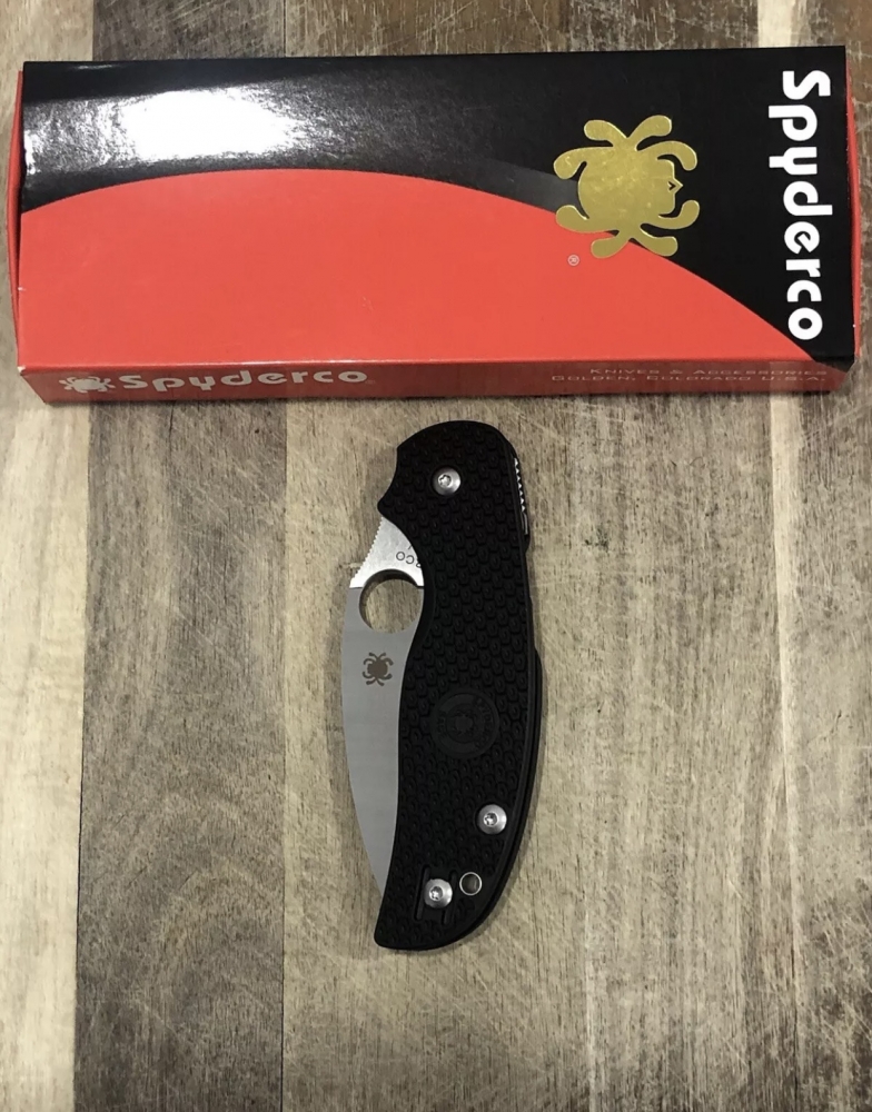 Outdoor Folding Knife Sage Spyderco