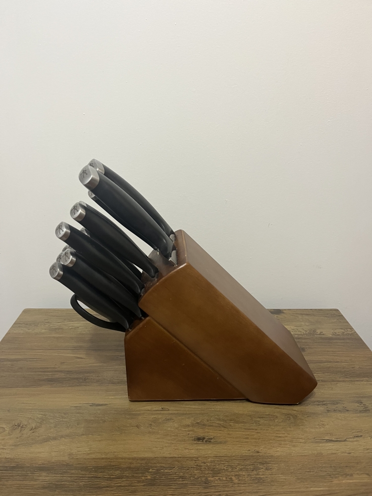 Henckles Kitchen Knife Block Set