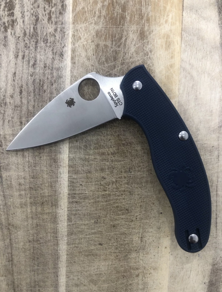 Outdoor Folding Knife Spyderco 