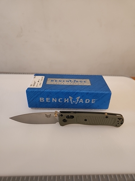 Benchmade Bugout 535