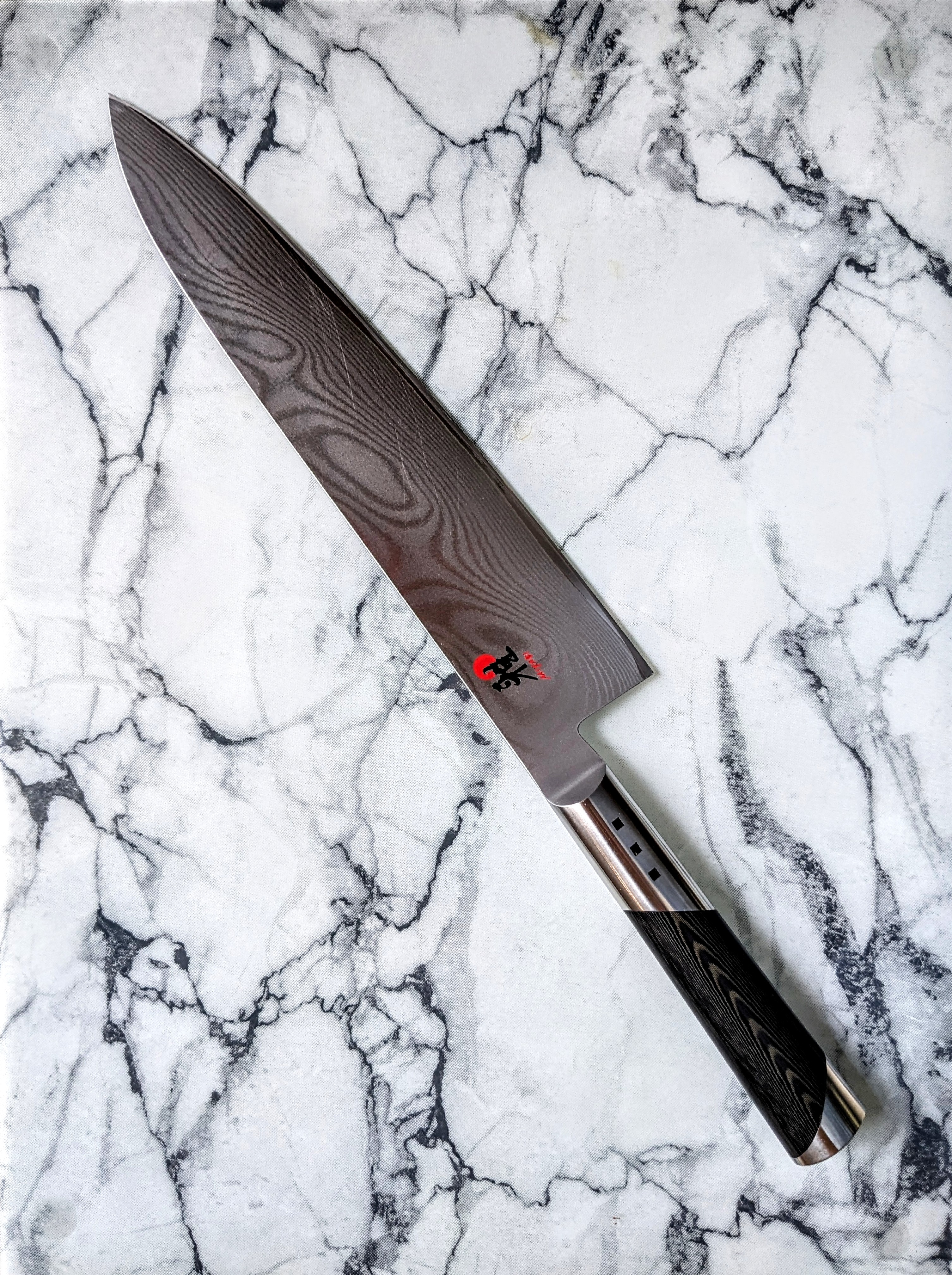 Miyabi 7000D Damascus 240 mm Gyuto