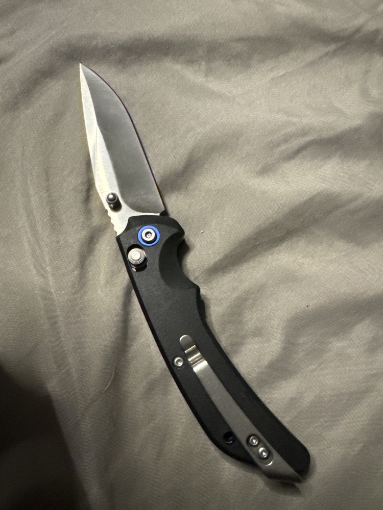 Ozark Trail Folding Knife