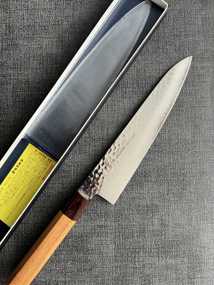 Sakai Takayuki 210mm Gyuto VG10 Damascus 110$