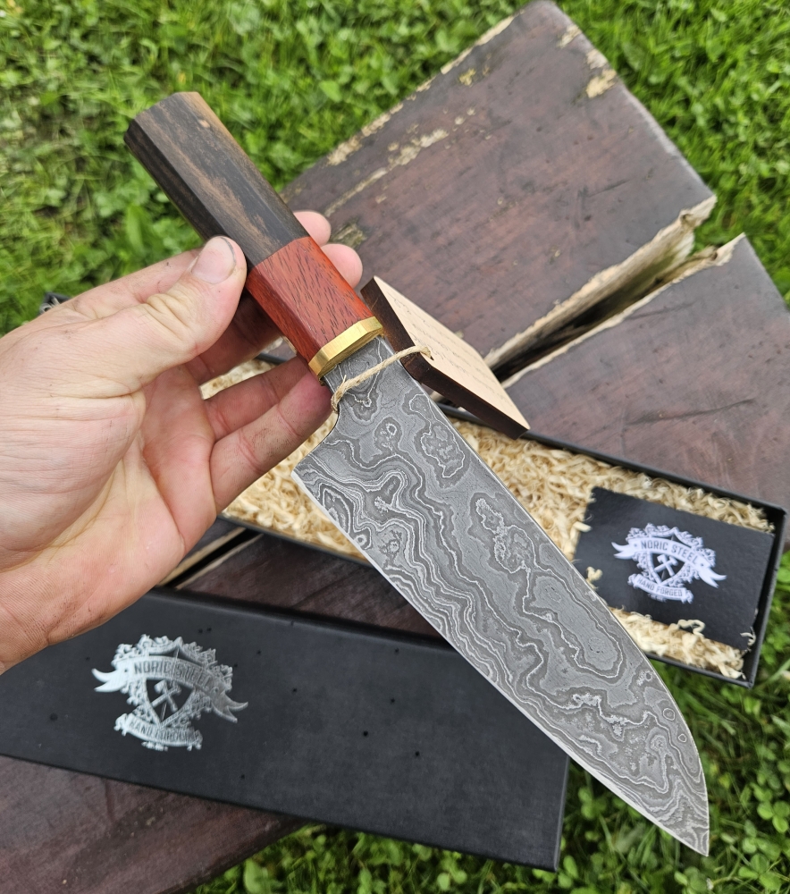 Hand Forged Santoku - Damascus 260 Layers