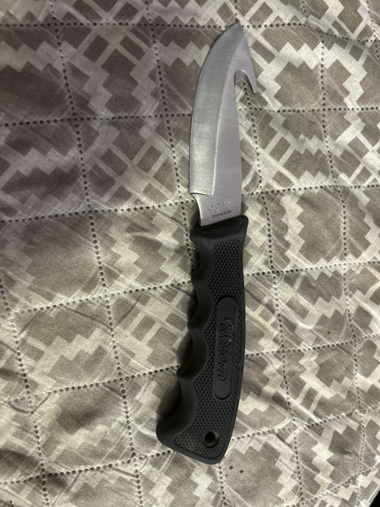 Western Fixed blade with gut hook