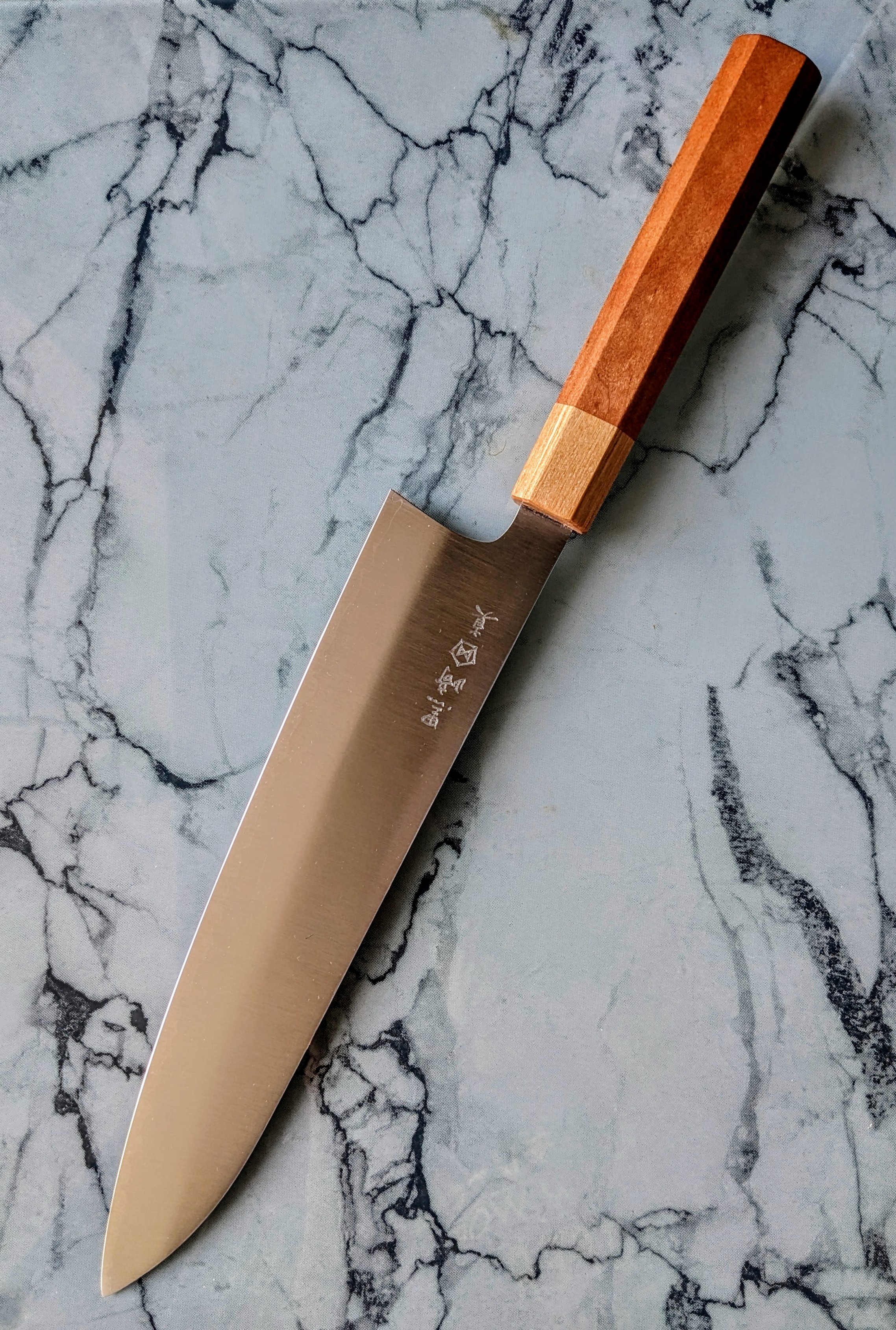 Makoto Kurosaki Sakura 240 SG2 Gyuto