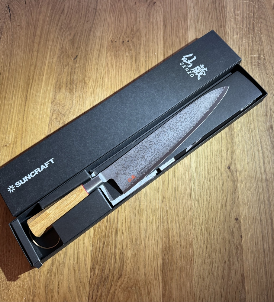 SUNCRAFT SENZO TWISTED OCTAGON GYUTO 240 MM