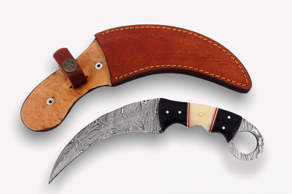 Handmade damascus steel karambit knife with leather sheath