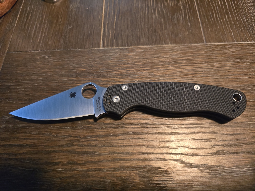 Spyderco Paramilitary 3