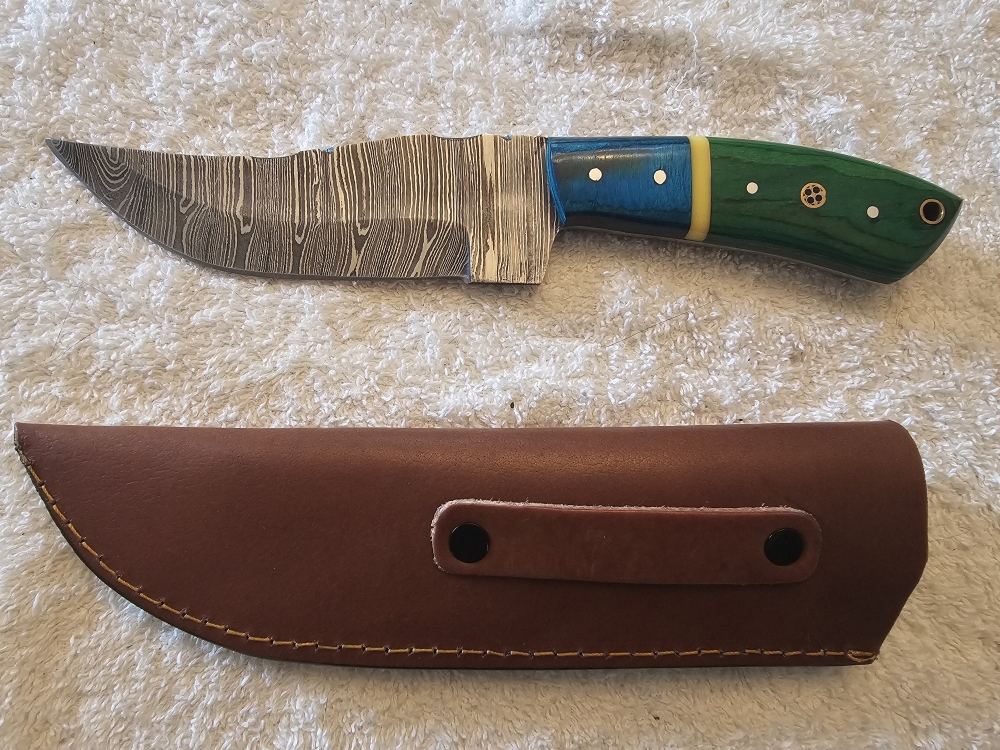 Custom Made Damascus Steel Typhoon Pattern \"Trailing Point\" Fixed Blade