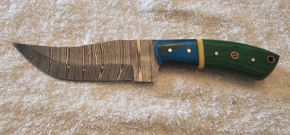 Custom Made Damascus Steel Typhoon Pattern \"Trailing Point\" Fixed Blade