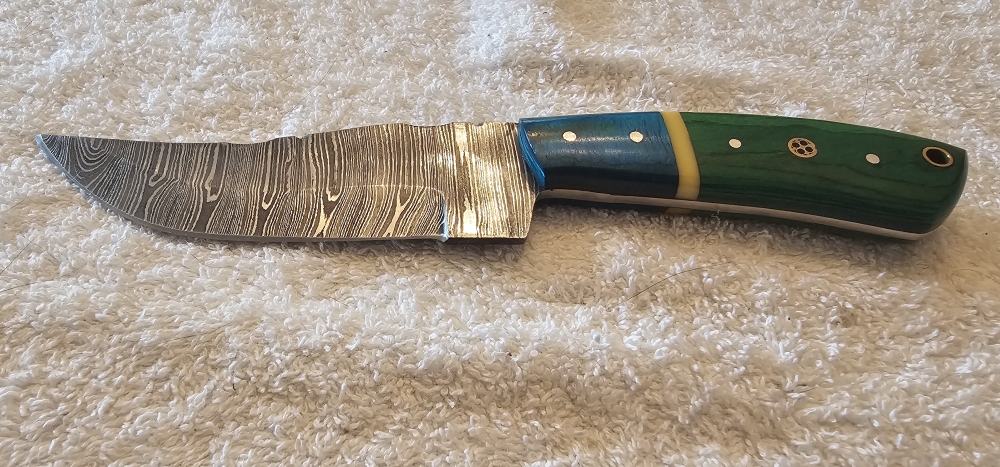 Custom Made Damascus Steel Typhoon Pattern \"Trailing Point\" Fixed Blade