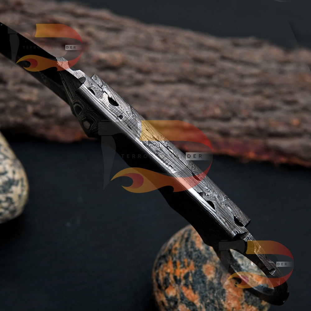 Handmade Full Damascus Steel Karambit Knife Best Custom Beautiful Damascus Hunting knife Handle made Damascus,comes with Pure leather Sheath