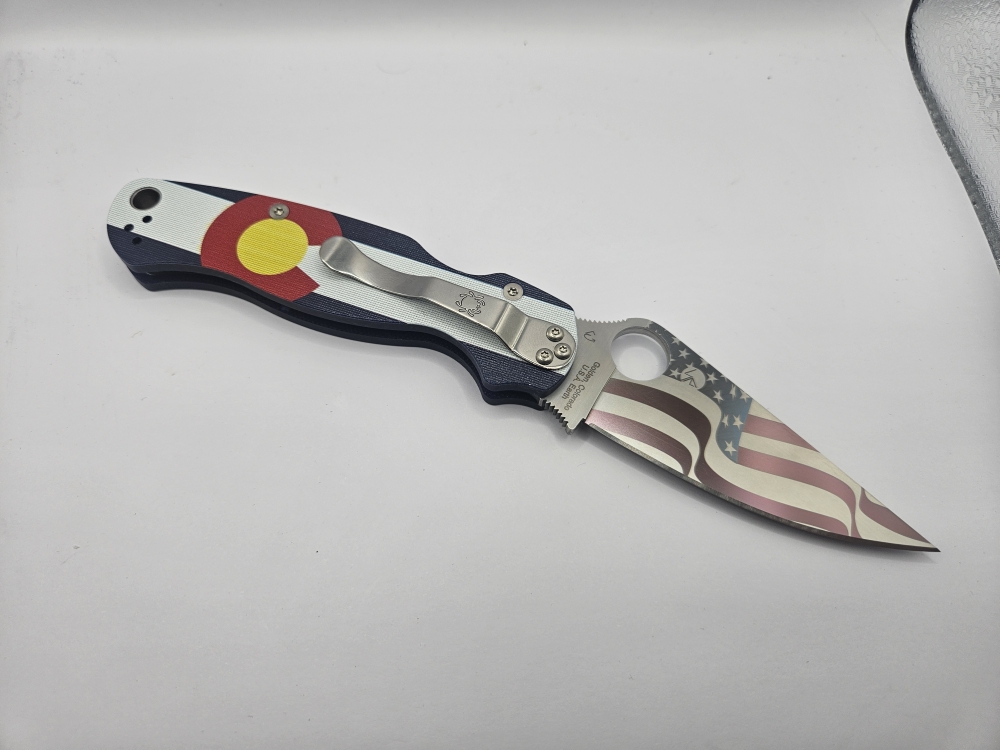 SpyderCo Paramilitary 2 W/CO Flag 