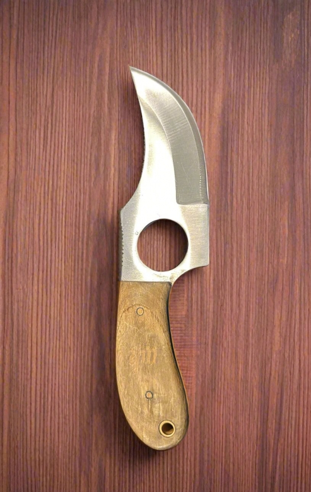 WHITEKNUCKLER KNIFE - Valuable Collectors Knife