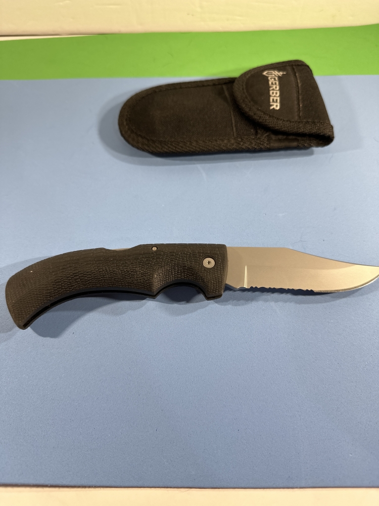 Gerber Gator Folding Knife Lockback USA EXCELLENT CONDITION Portland Discontinued Excellent