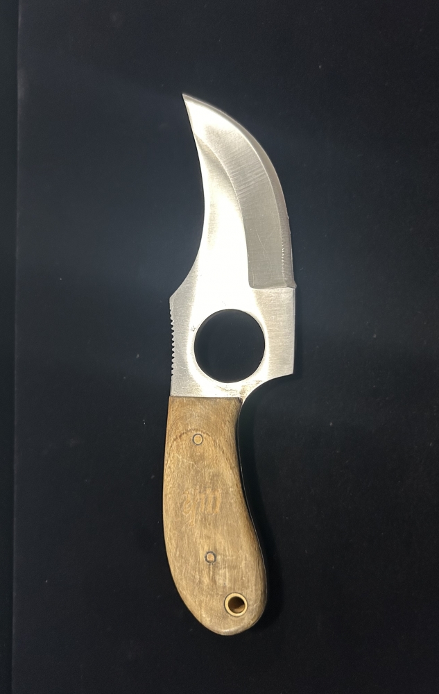Rare Whiteknuckler Knife - Unused - Preowned - Classic Skinner 