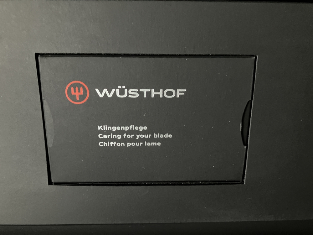 Wüsthof AEON santoku 200 mm (#487/1000)