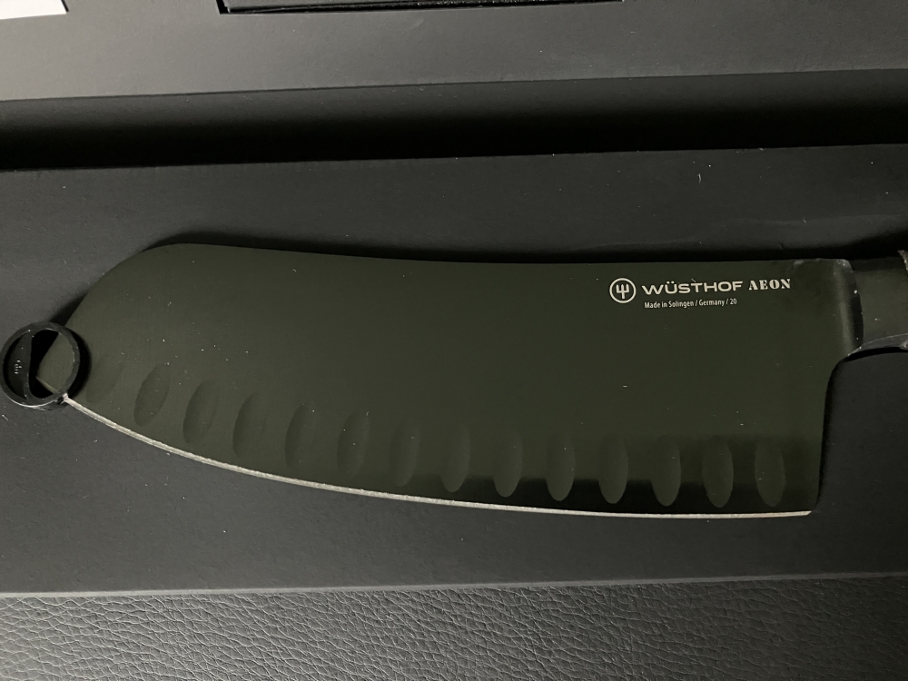 Wüsthof AEON santoku 200 mm (#487/1000)