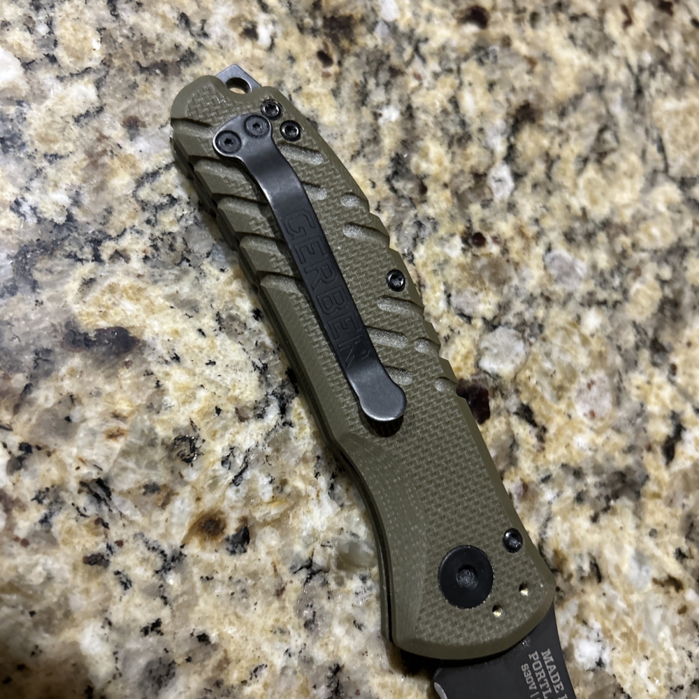 Gerber propel downrange knife green handle