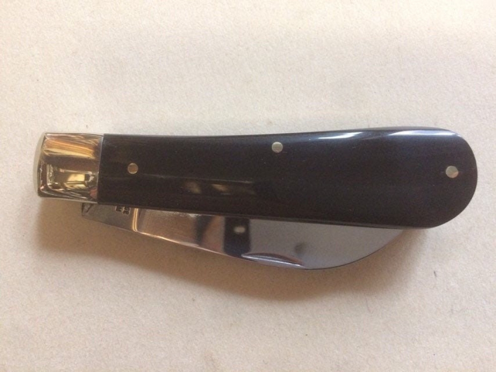 I.XL George Wostenholm Pruning Knife. Buffalo Horn Handle