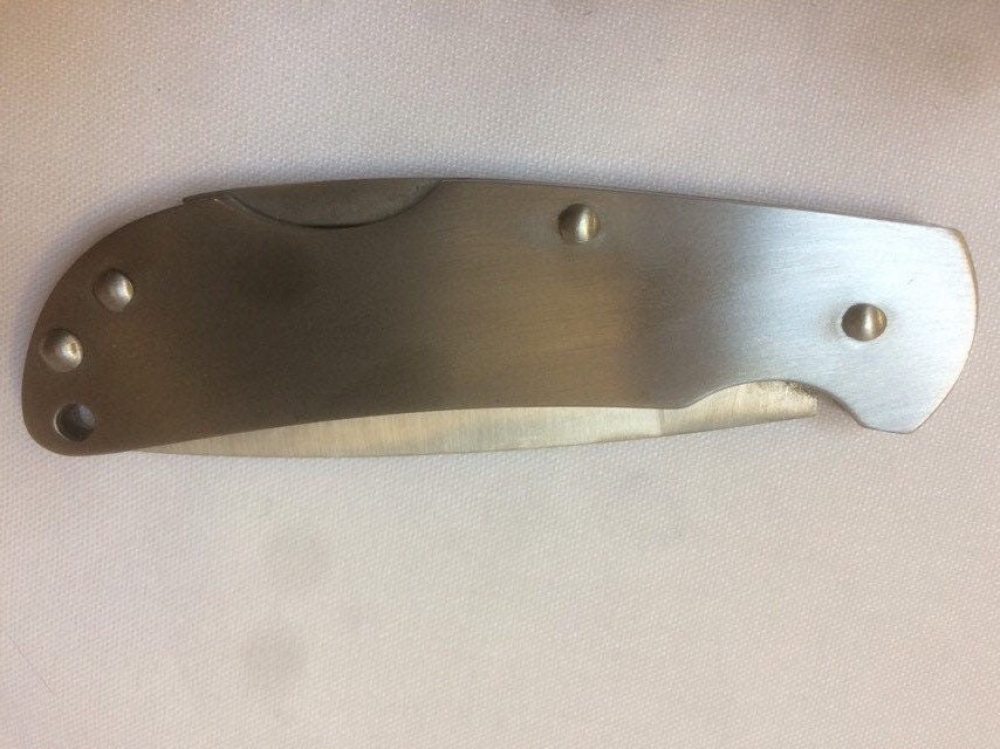 Joseph Rodgers Lock Knife 2.75 stainless drop point blade 3.75\" closed.