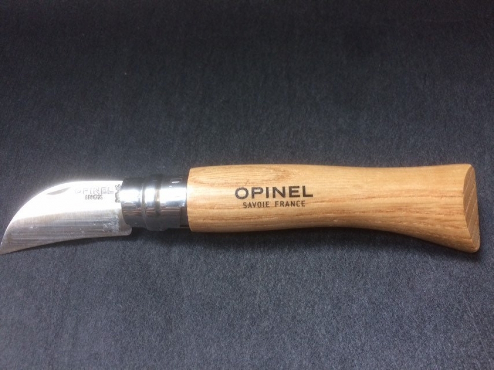 Opinel Chestnut/Garlic/Soft Fruit knife. A Christmas fireside delight. 4cm. stainless steel blade