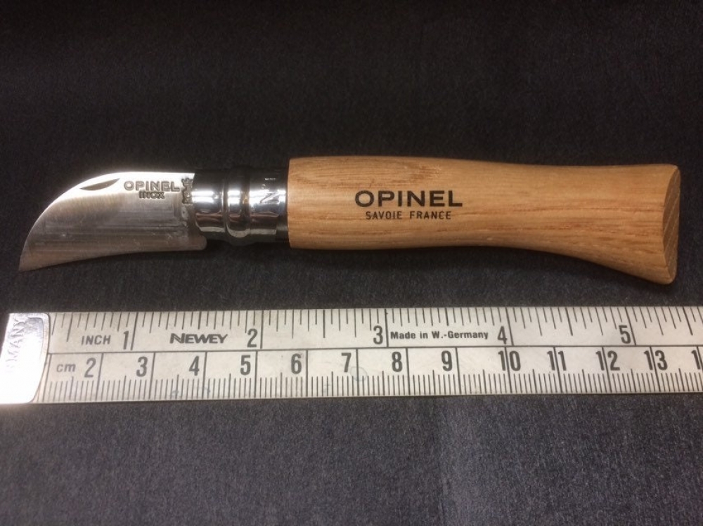 Opinel Chestnut/Garlic/Soft Fruit knife. A Christmas fireside delight. 4cm. stainless steel blade