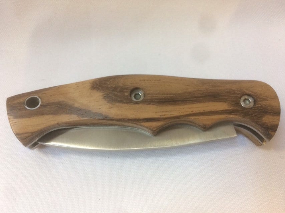 Stainless slip joint knife with drop point blade 2.5\", 3.5\" closed length, weight 72g