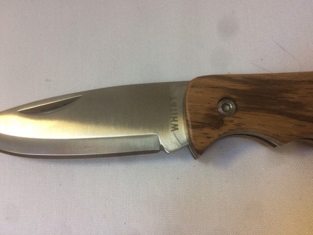 Stainless slip joint knife with drop point blade 2.5\", 3.5\" closed length, weight 72g