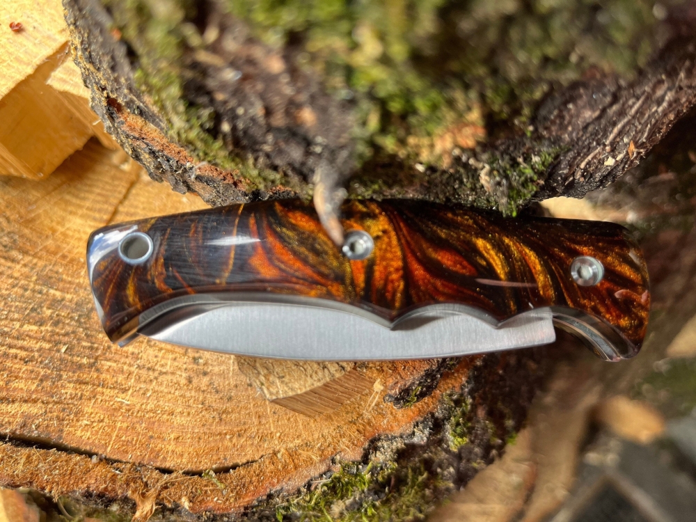 Slip Joint Knife with Beautiful Resin Handle. Drop Point Blade of 2.25\" Overall 6 1/4\".