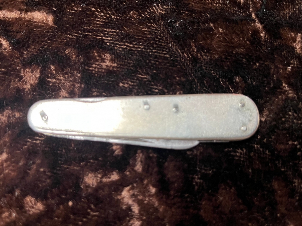 W.A.Tyzack & Co. Ltd pocket knife 3 1/8\" closed length