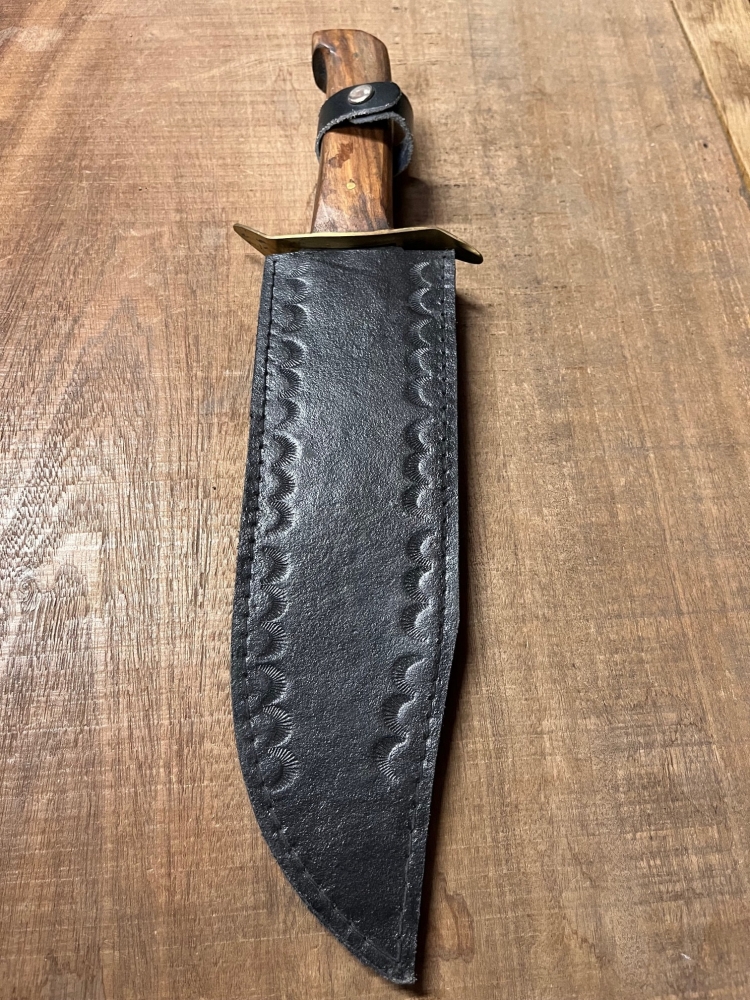 Sheath knife with a 10\" blade Made in Pakistan before 2005