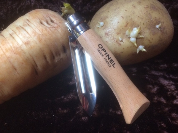 Opinel Stainless Steel Folding Vegitable Peeler. 155mm overall length 9cm. folded