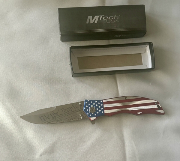 We The People Knife from MTech