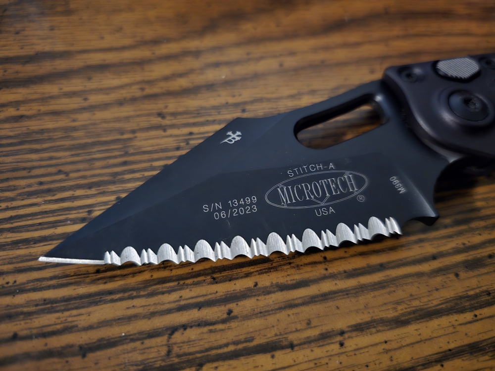 Microtech Auto Stitch Serrated M390 All Black